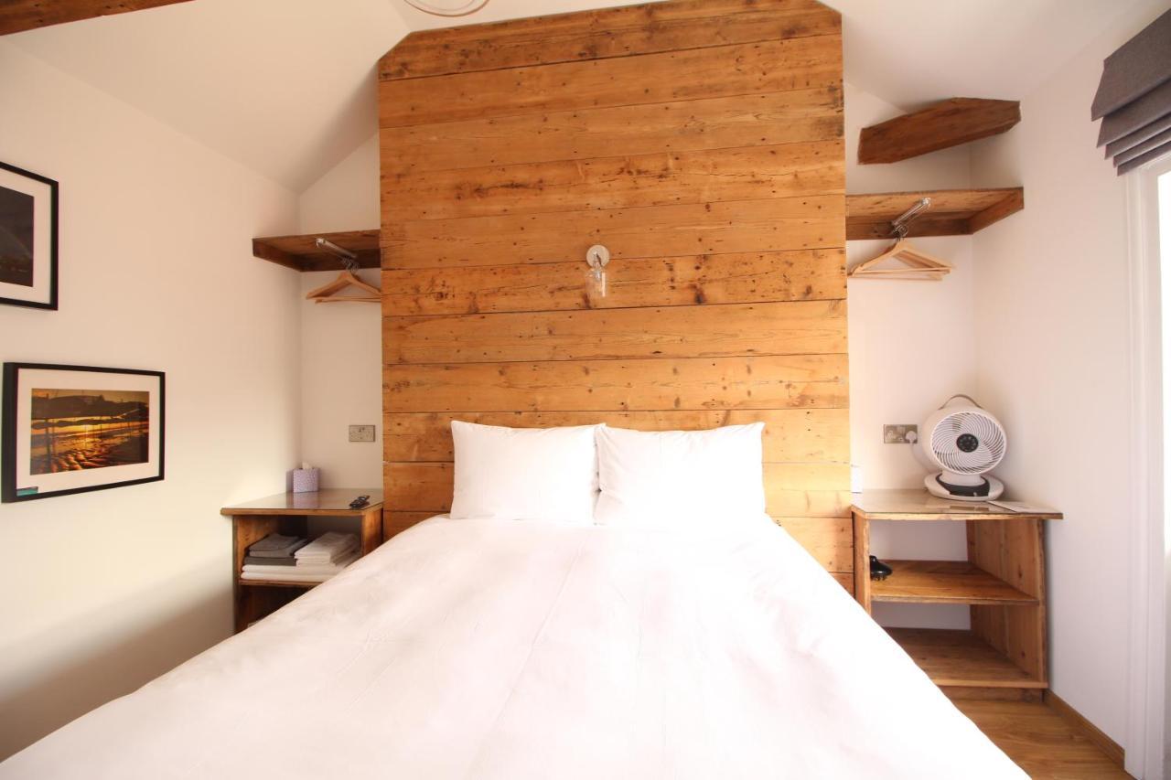 Number 8 Hotel Canterbury Eksteriør billede