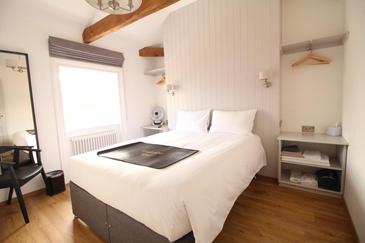 Number 8 Hotel Canterbury Eksteriør billede