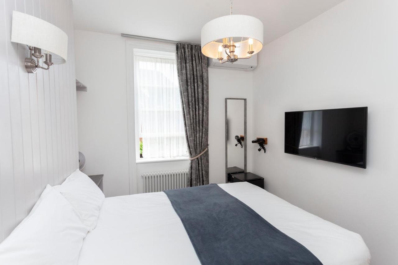 Number 8 Hotel Canterbury Eksteriør billede